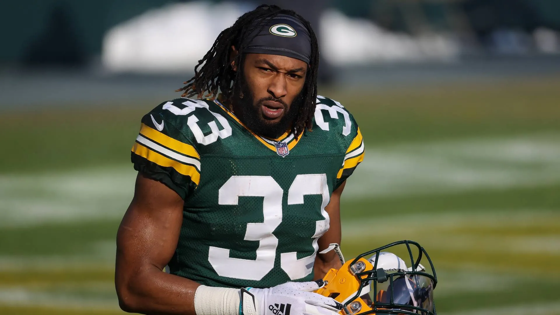 aaron jones news