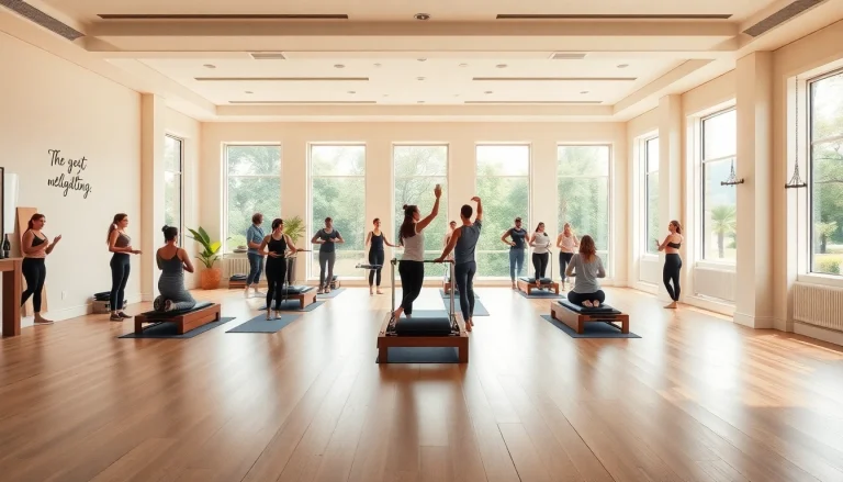 静かなスタジオで、ピラティス おすすめの実践を紹介する魅力的なクラス